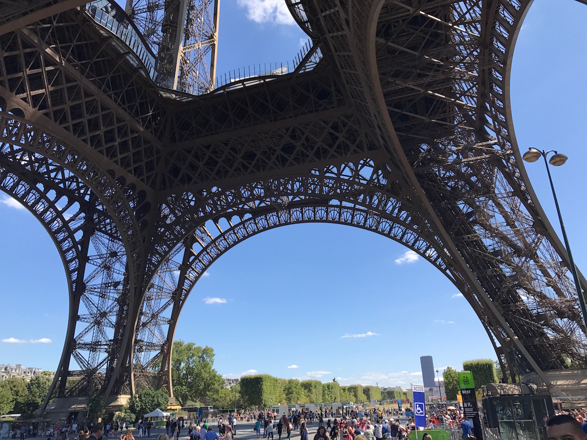Europe Jul 2017 – Day 9 – Catacombs and Eiffel Tower
